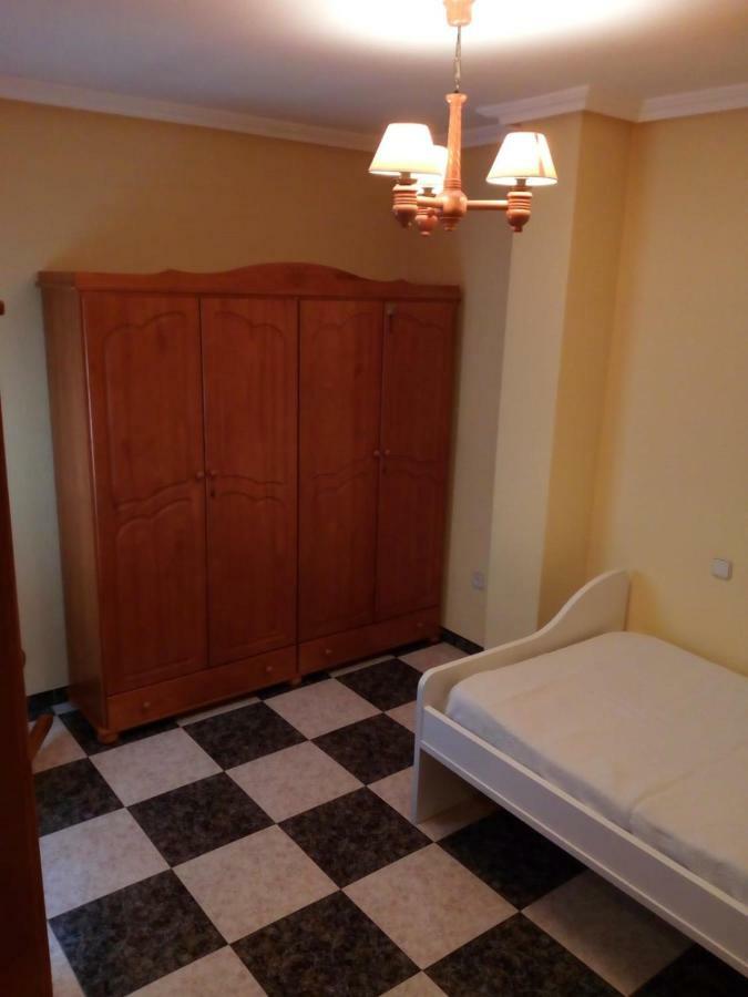 Apartamento Turistico Antigua Universidad อัลมาโกร ภายนอก รูปภาพ