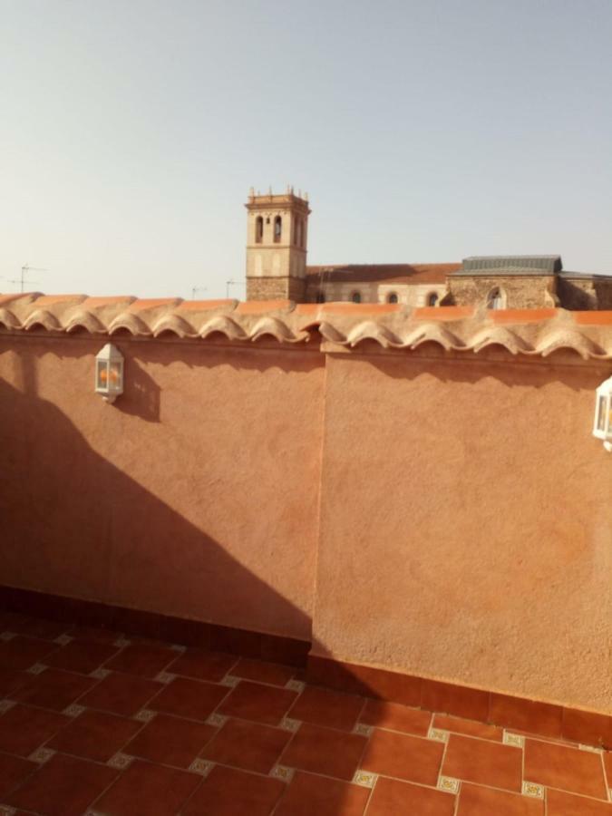 Apartamento Turistico Antigua Universidad อัลมาโกร ภายนอก รูปภาพ